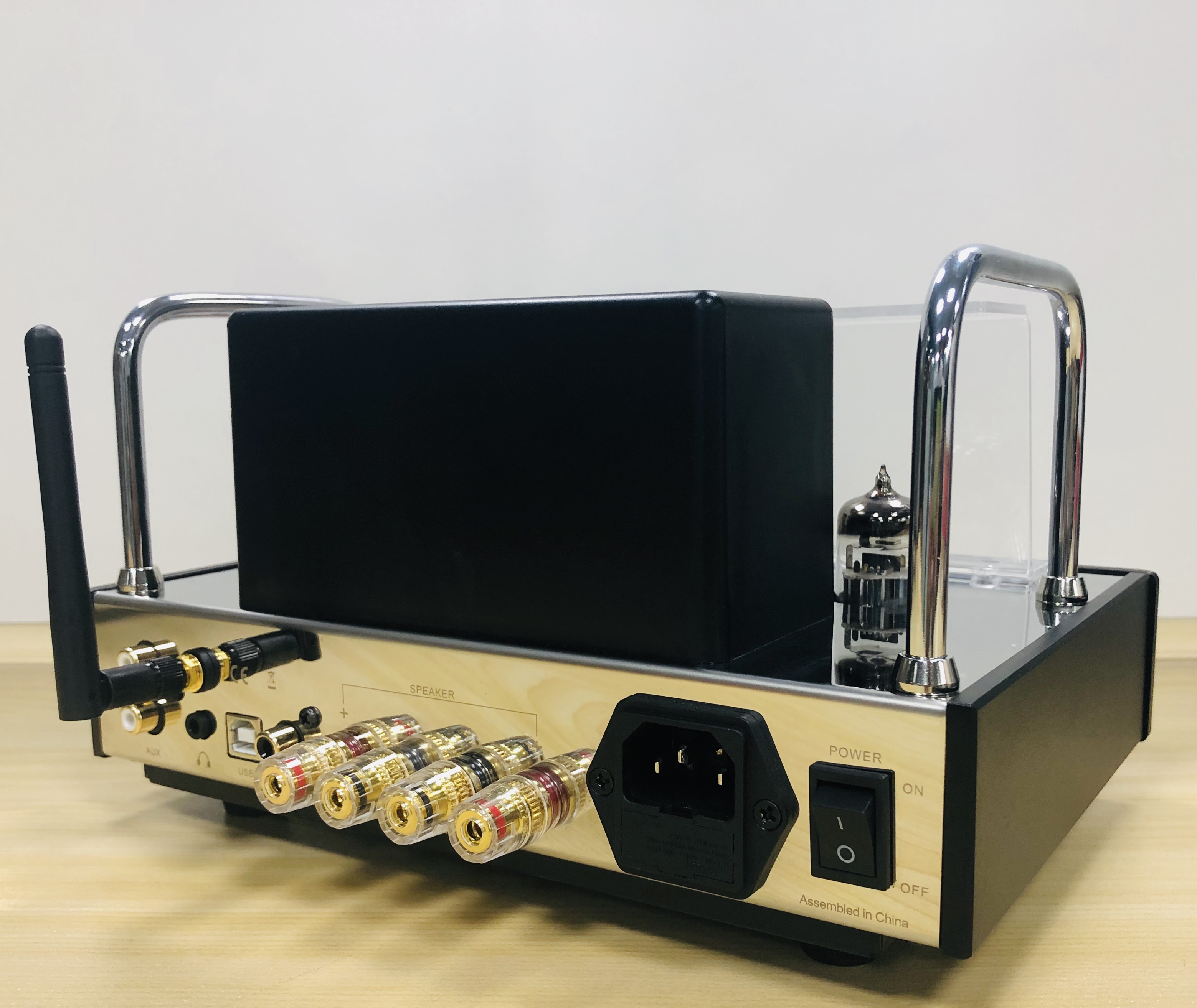 Tu-1 Hifi Mini Tube Amplifier Belakang