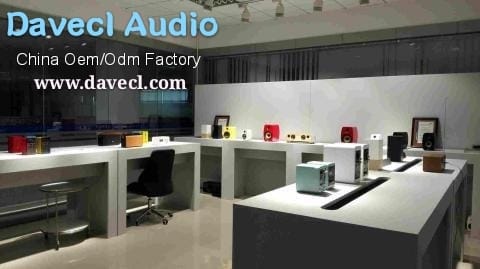 Apakah set peralatan audio lengkap termasuk?